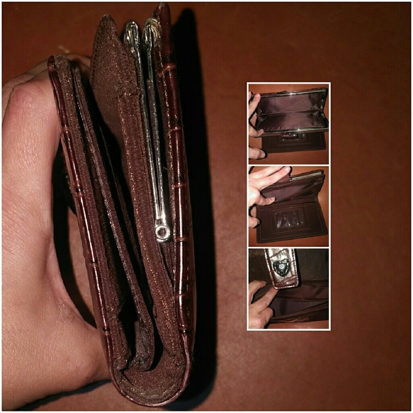 Chocolate-Brown leather Brighton wallet - Picture 2 of 2