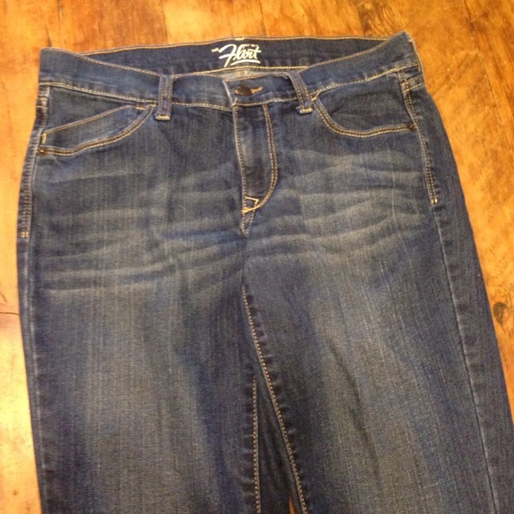 Old Navy bootcut jeans, misses size 4 regular