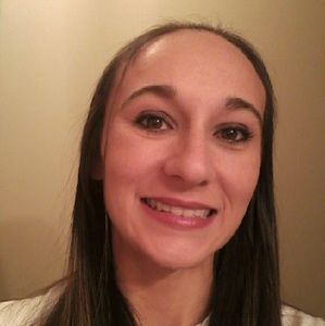 Meet your Posher, Whitney