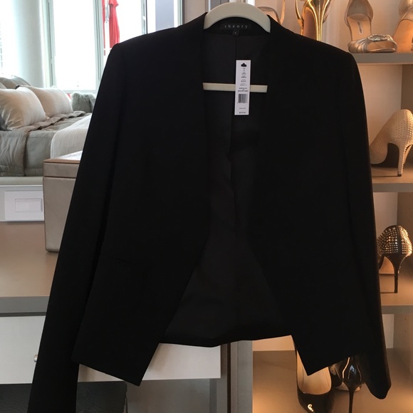Theory Black Lanai Suiting Jacket; Size 4