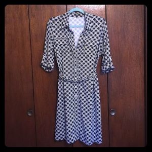 J. McLaughlin Printed Shirtdress M