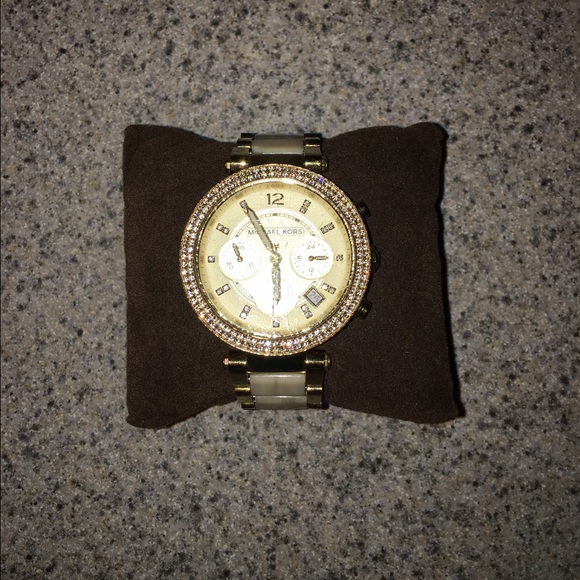White tortoise shell Michael Kors watch
