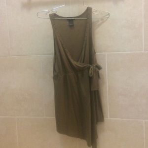 V neck, large, shirt