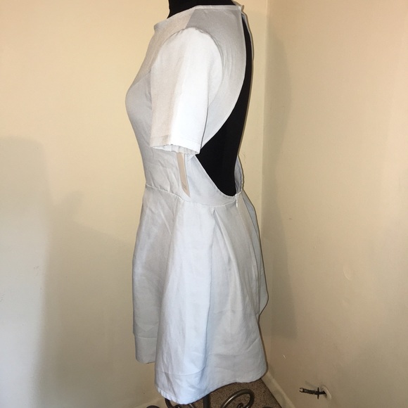 🆕 Tobi blue backless dress - Picture 2 of 3