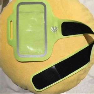 Barrely used running iPhone 6/6s holder