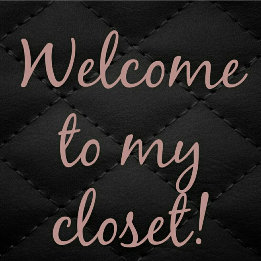 Meet your Posh Ambassador, Mandie! 💗