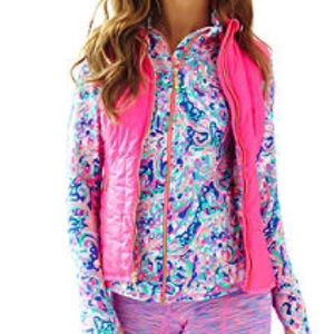 SOLD NWT Lilly Pulitzer Luxletic Skylar vest 🌴