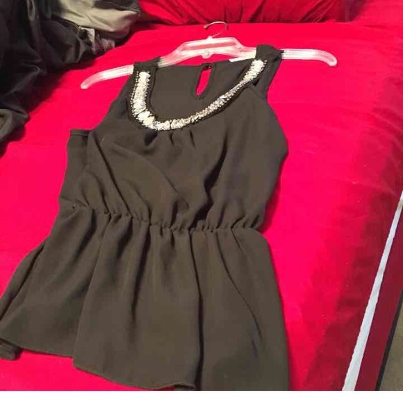 Black top body central