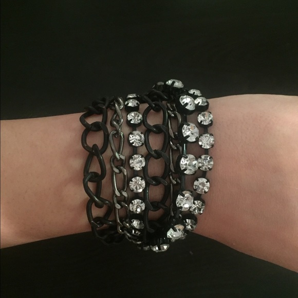 Black Betsey Johnson Skull Bracelet