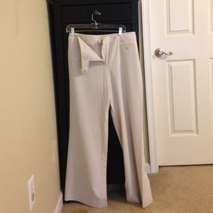 Ann Taylor loft cream pants. Ann fit