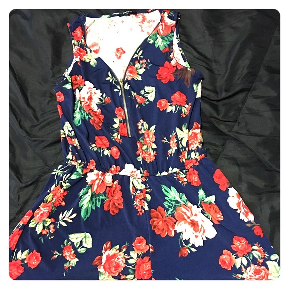 Floral Zippered front romper