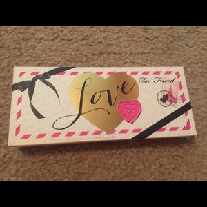 Too faced LOVE