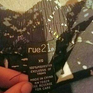 Bottoms but can di top and bottom for$ 25