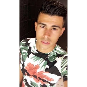 Meet your Posher, Eduardo