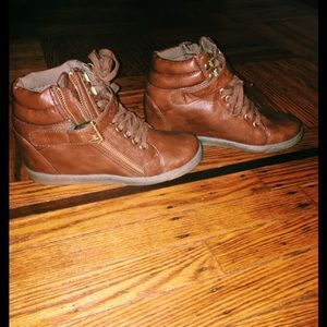 Brown sneaker wedges.