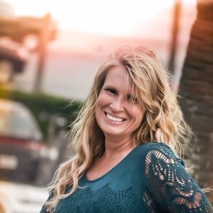 Meet your Posher, Christy