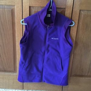 Columbia Vest.
