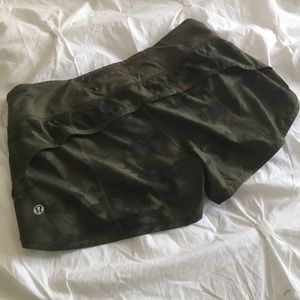 Lululemon speed short (4 way stretch)