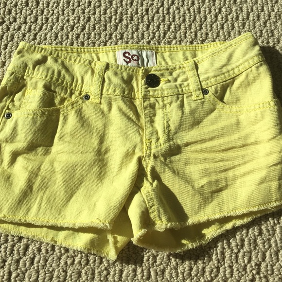 SO yellow shorts!