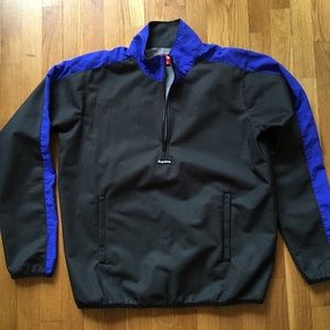 SUPREME HALF ZIP PULLOVER