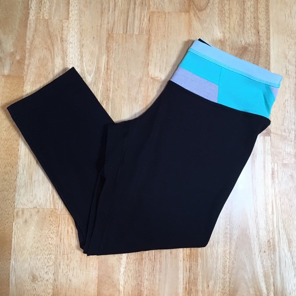 lululemon athletica Pants - Lululemon Wunder Under Crop - Black and Teal