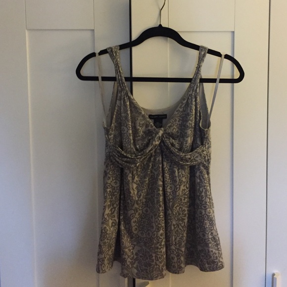 New York & company metallic top