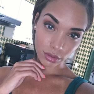 Meet your Posher, Bethany