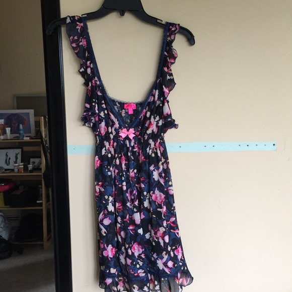 NWT Betsey Johnson Floral Chemise