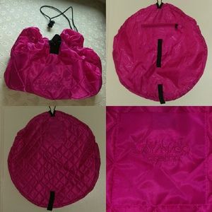 Lay/N/Go Cosmetic Travel Bag