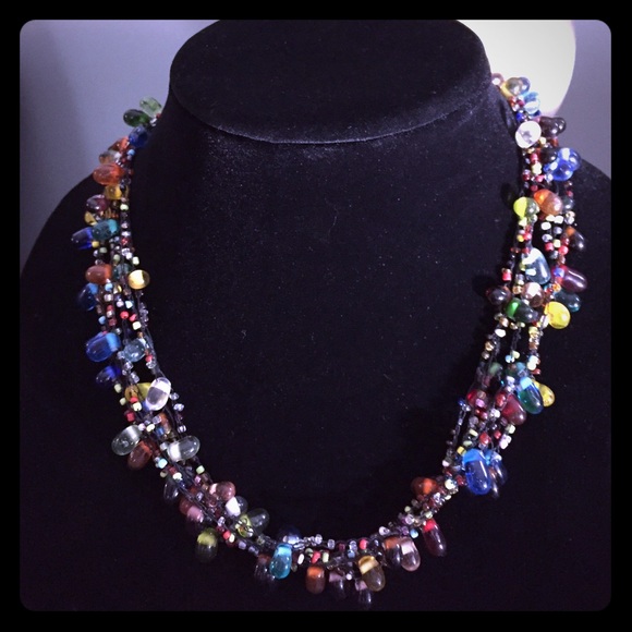 Colorful Necklace - Picture 2 of 3