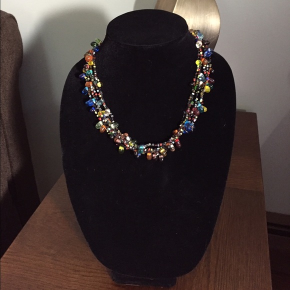 Colorful Necklace - Picture 3 of 3