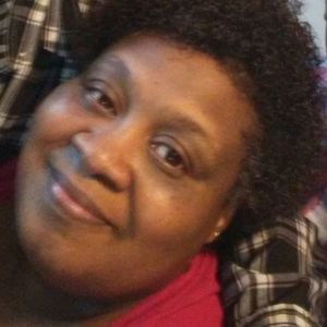 Meet your Posher, Lynette