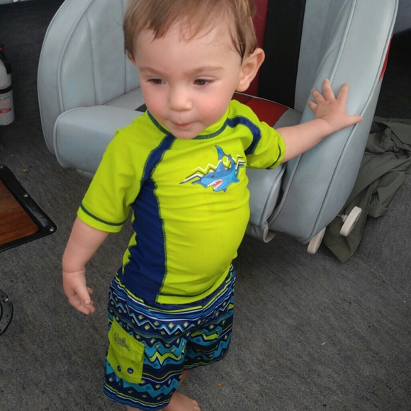 Meet your Posher, Amber - Picture 7 of 8