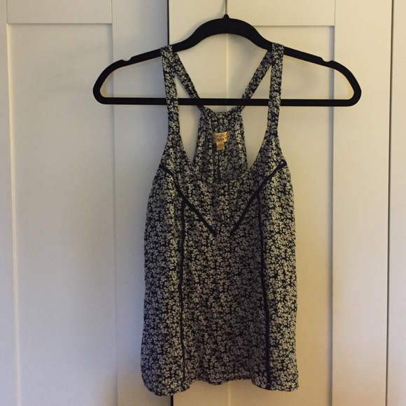 Princess Vera wang floral top - Picture 1 of 4