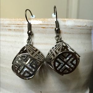 Geometric lattice pattern dangling cube earrings