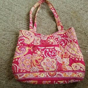 Vera Bradley floral design shoulder bag