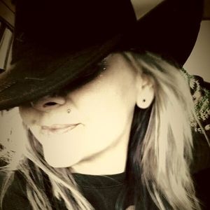 Meet your Posher, Stacey