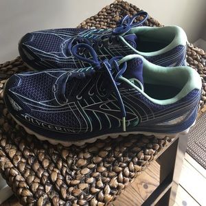 Brooks Glycerin 12 running shows