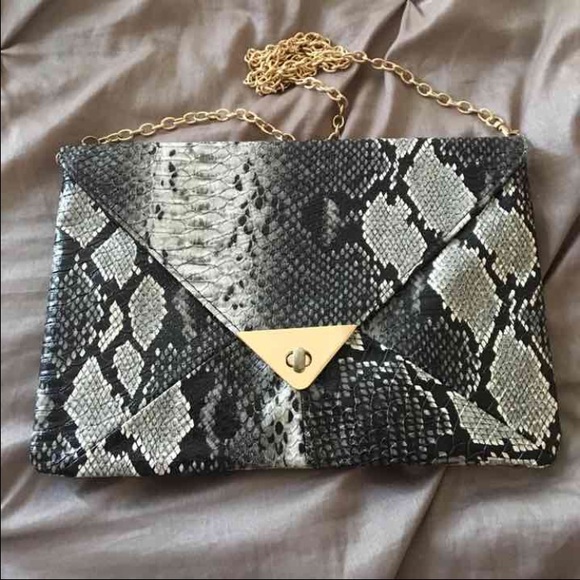 NWOT snake skin purse