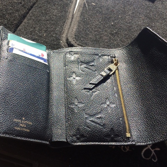 LV COMPACT CURIEUSE WALLET