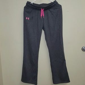 Gray Under Armour atletic pants