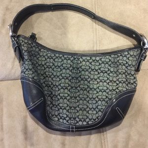 Small like new Coach bag.