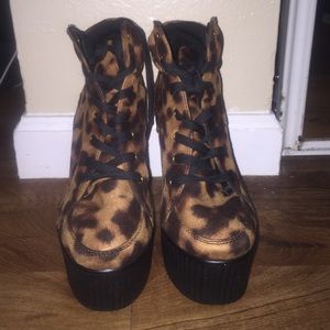Platform Cheetah print booties