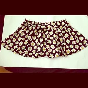 Daisy Print Skort with Pockets