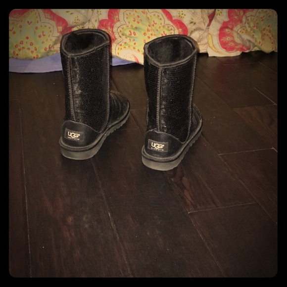 Black sequin ugg boots. Never been worn.