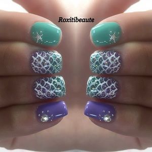 Meet your Posher, Roxana