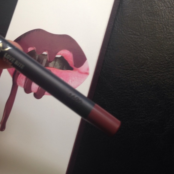 Sold on merc! - Picture 2 of 4