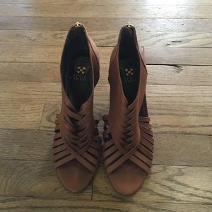Vince Camuto wedges