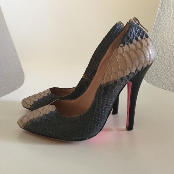 betsey johnson heels