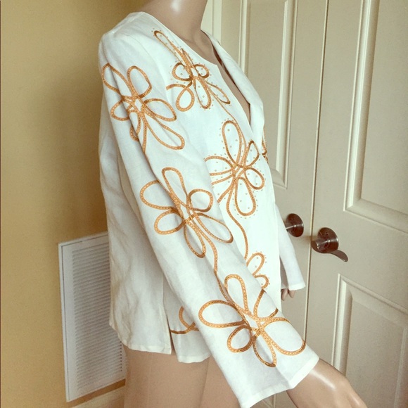 🎉SALE🆕Sylv!a Floral Embroidered Cardigan Jacket - Picture 3 of 7